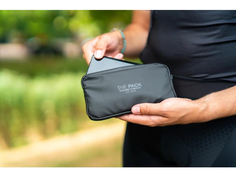 The Pack Essentials Case Basic