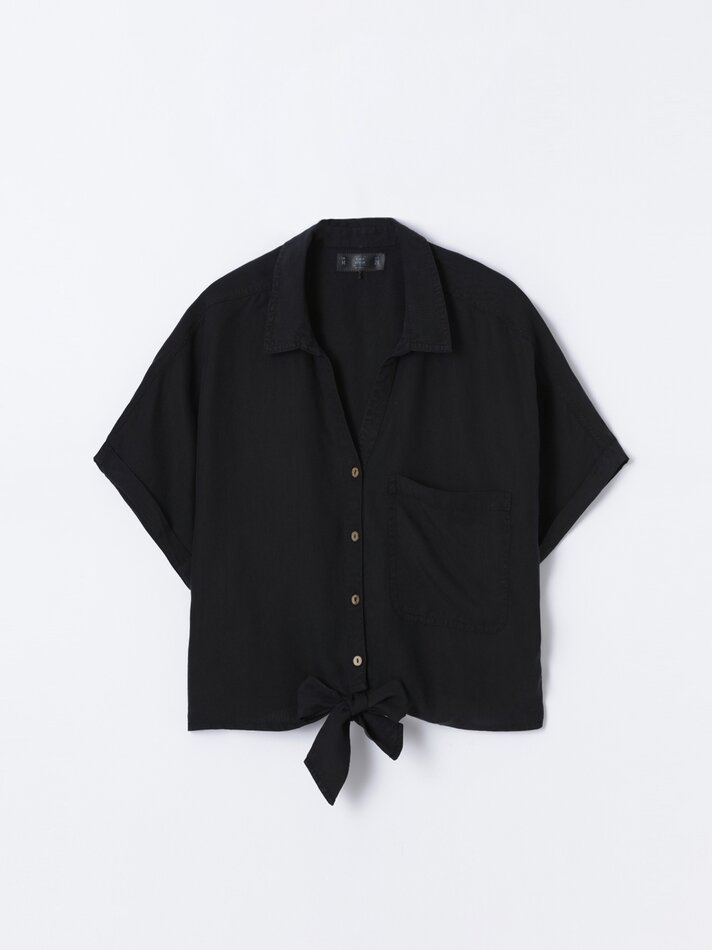 Camisa jeans cropped com nó - Preta
