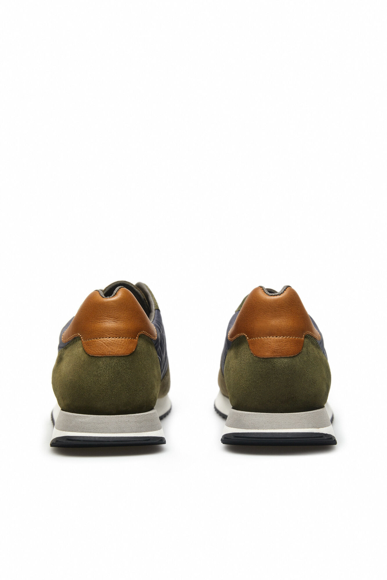 Tênis combinado leve Zapaño