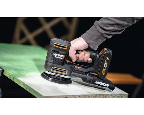 WORX 20V WX820.9 5-in-1 snoerloze multifunctionele schuurmachine, incl. accessoires + GRATIS bonusartikel: 20V accu WA3644 (4,0Ah)