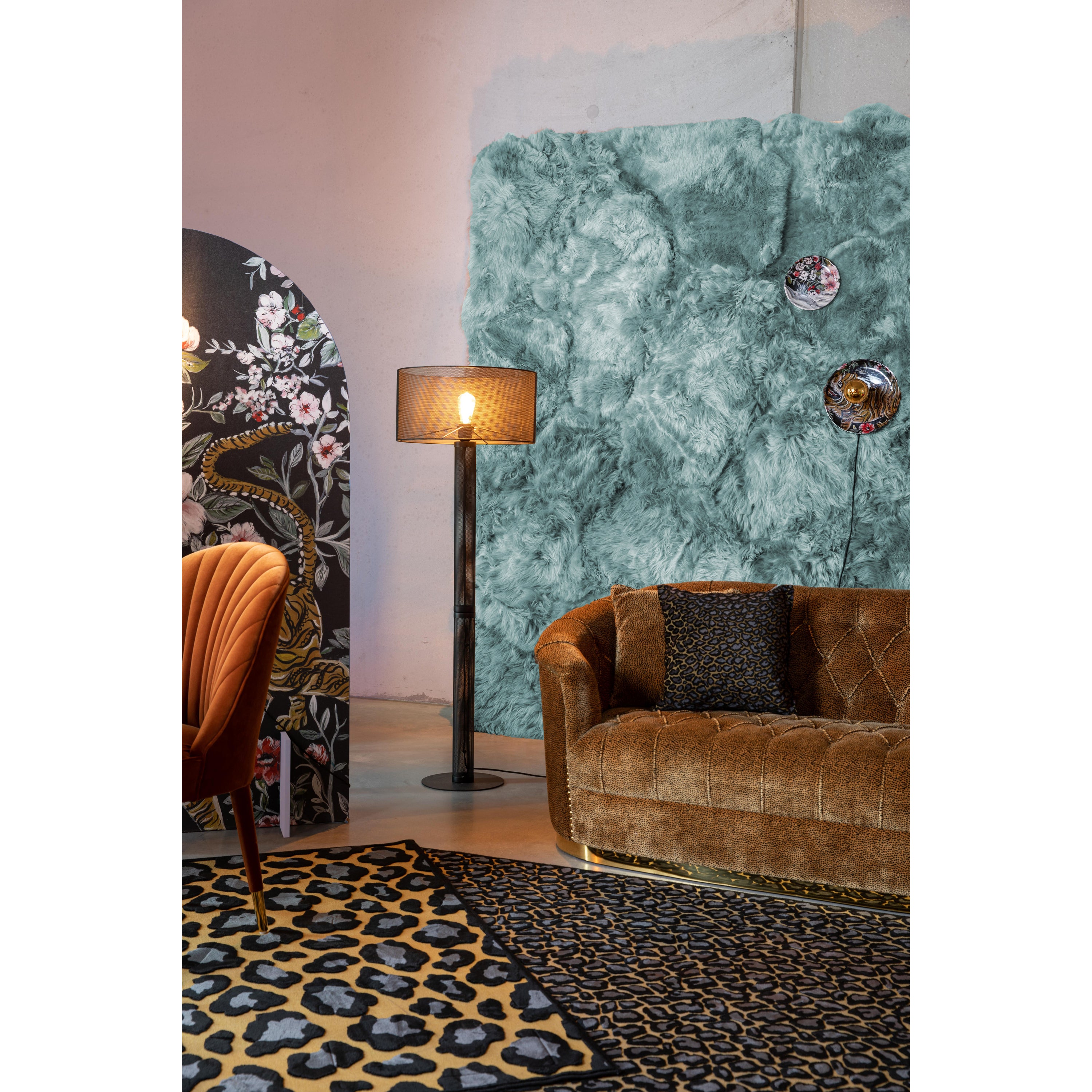 Bold Monkey Too Pretty To Sit On Panter bank - Multi colour