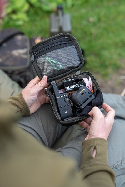 Trousse de Pêche Korda Compac Tackle Pouch Dark Kamo