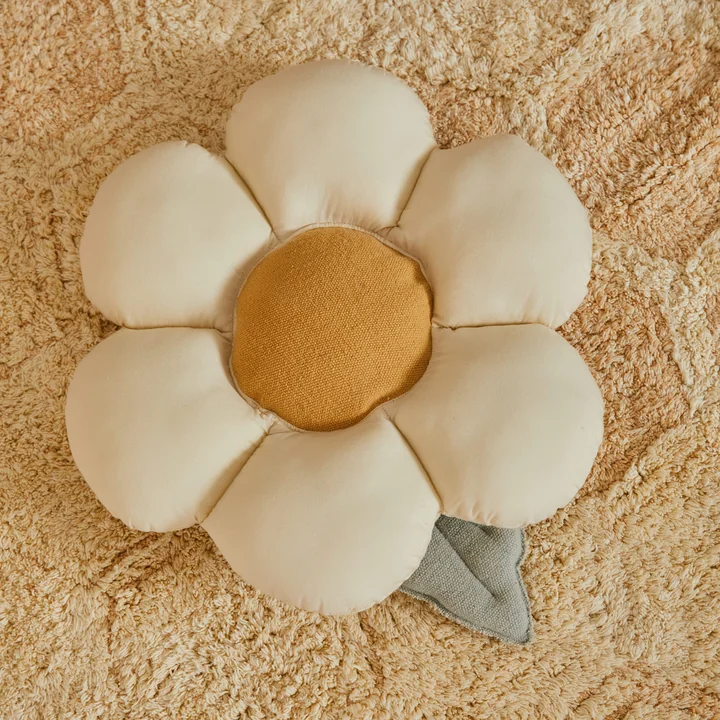 Lorena Canals - Little Daisy Kissen, Ø 35 cm, dark honey / blue sage / natural