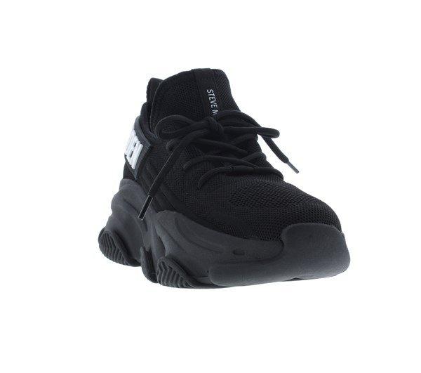 Steve Madden Protege e Sneakers.