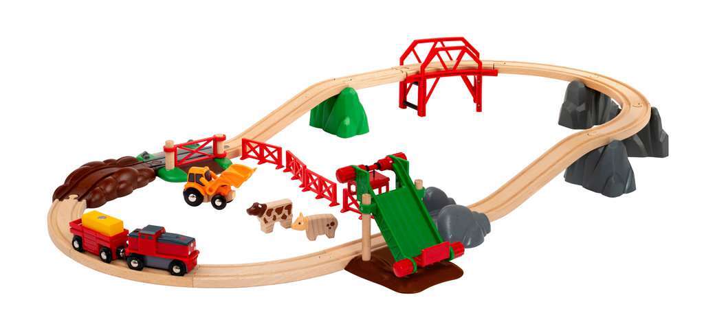 BRIO Spiel Großes Bahn Bauernhof-Set
