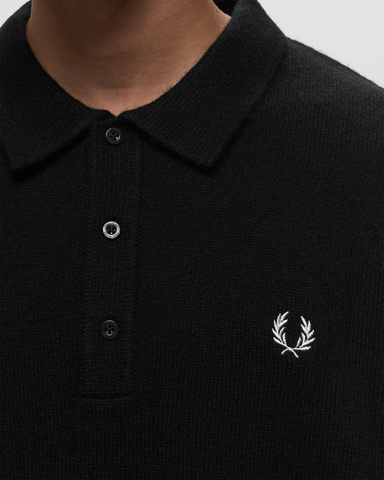 Fred Perry LAUREL WREATH TRIM KNIT SHIRT