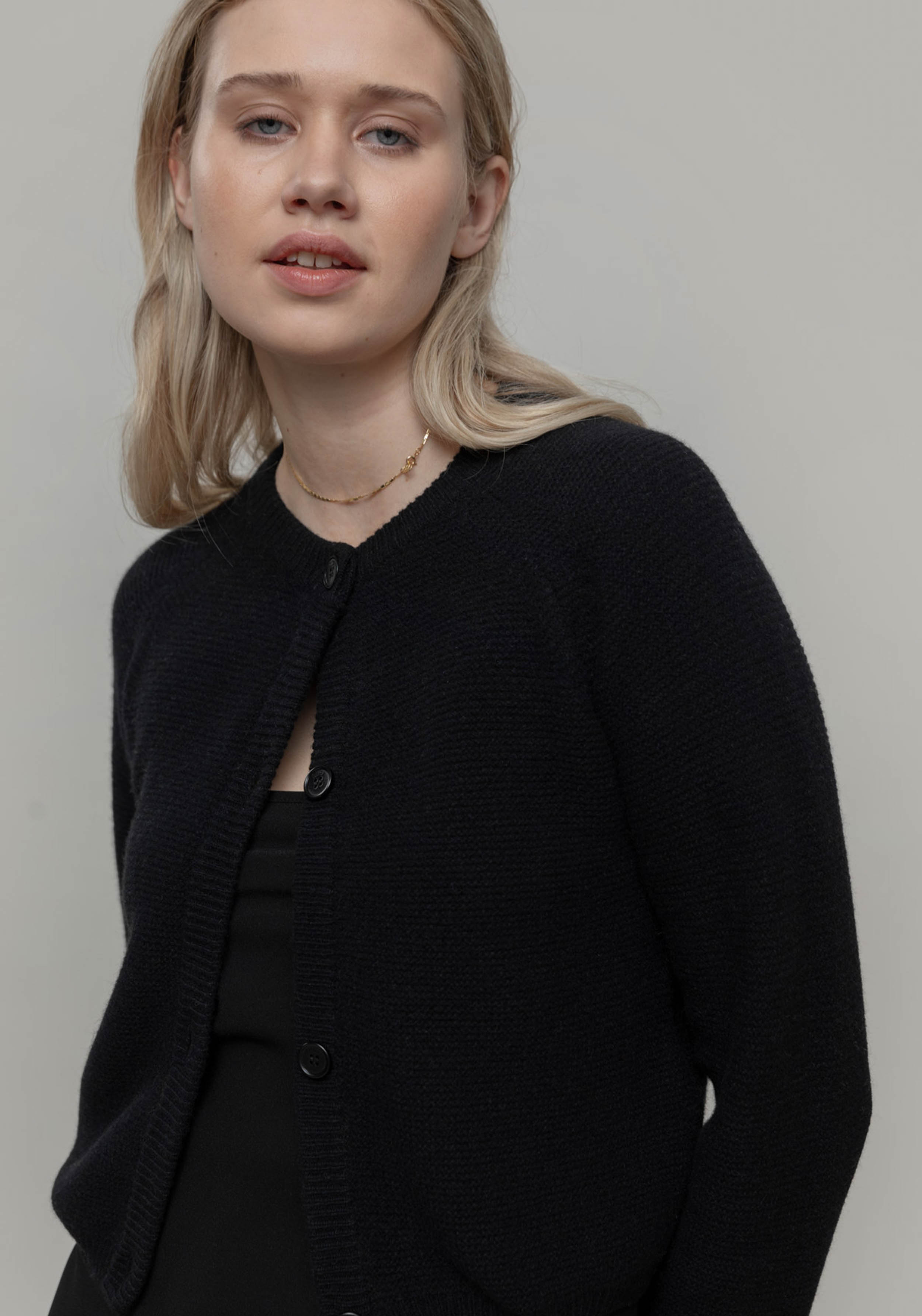 Rifo Cardigan Kaschmir Mafalda Black Ardesia