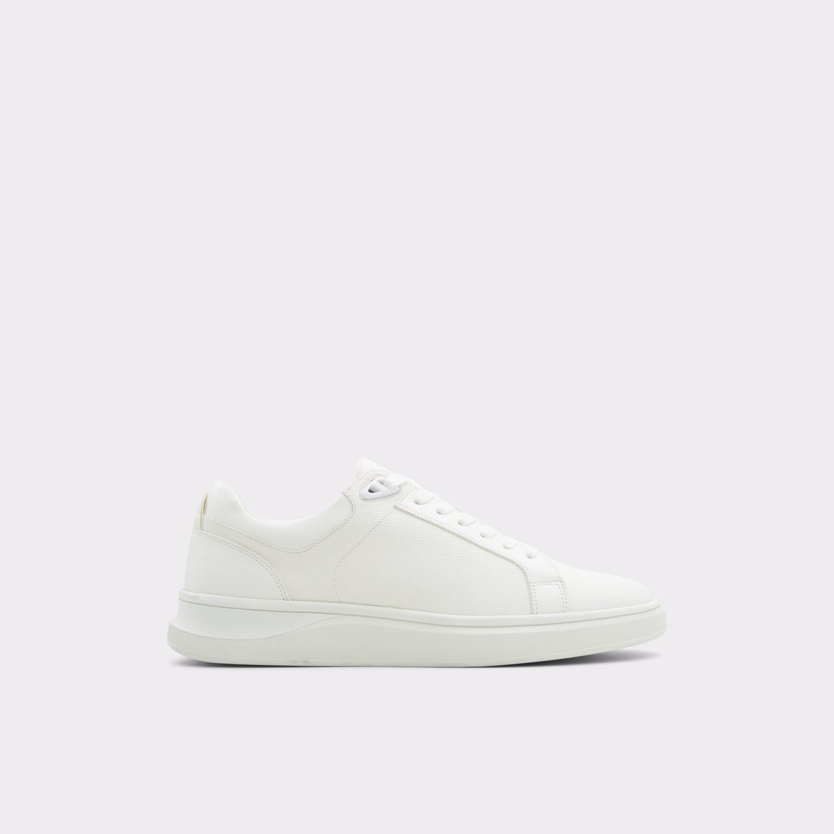Caecien White Men Low top