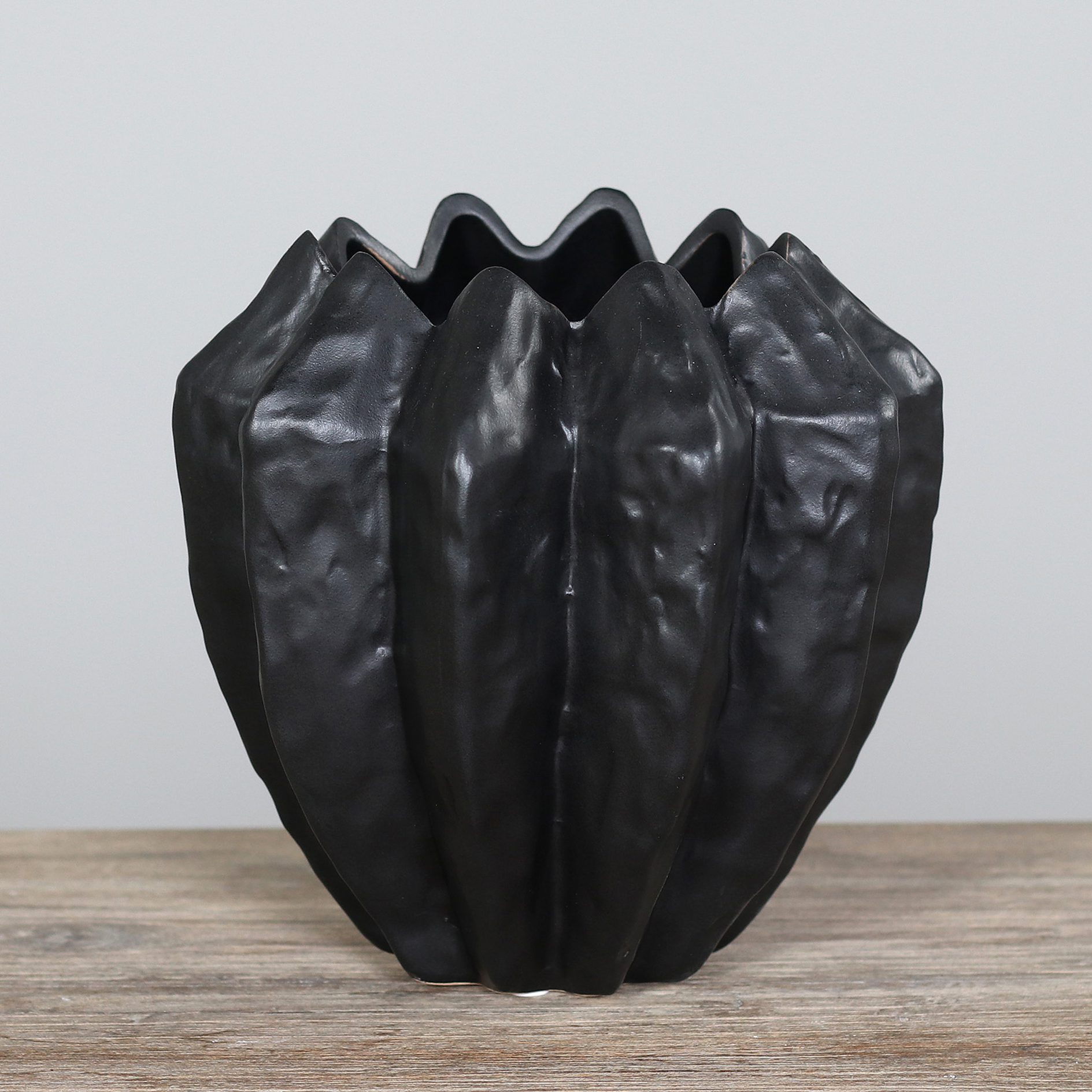 Deko Keramik-Vase - schwarz - 18 cm