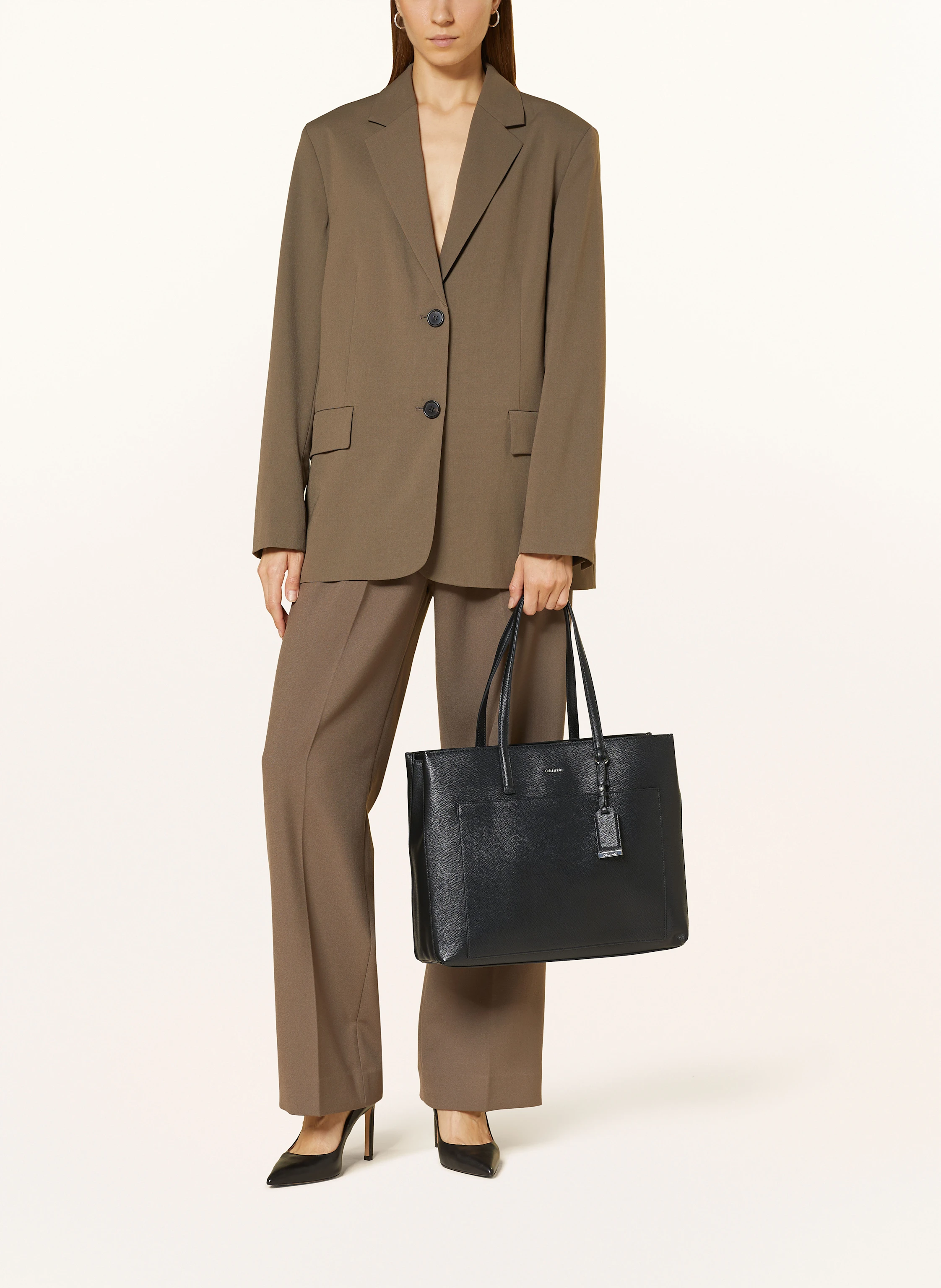 Calvin Klein Shopper