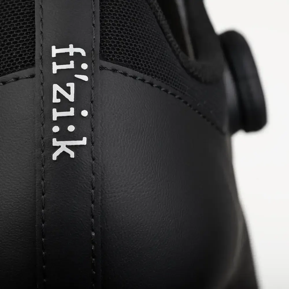 Fizik Vento Omna R5 Wide Boa Wielrenschoenen Zwart/Zwart