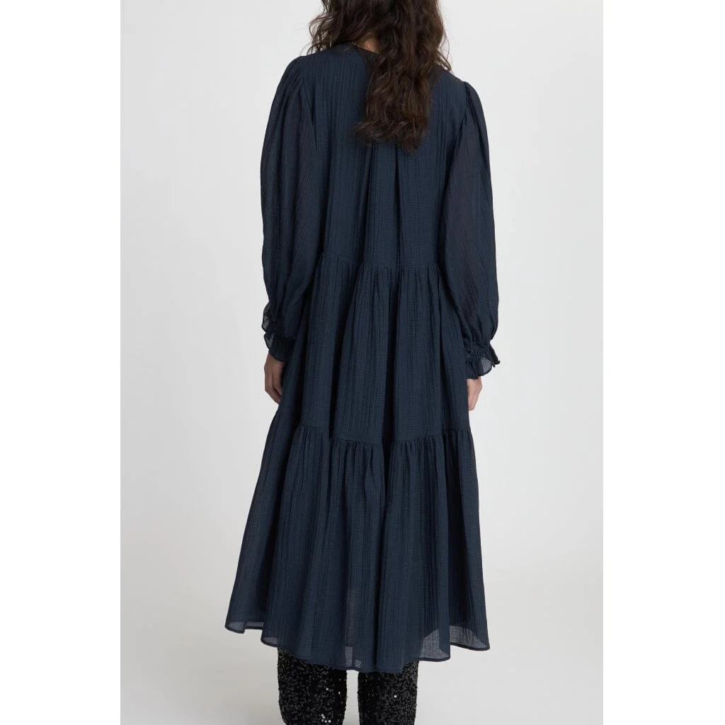 Stella Nova Crispy Dress