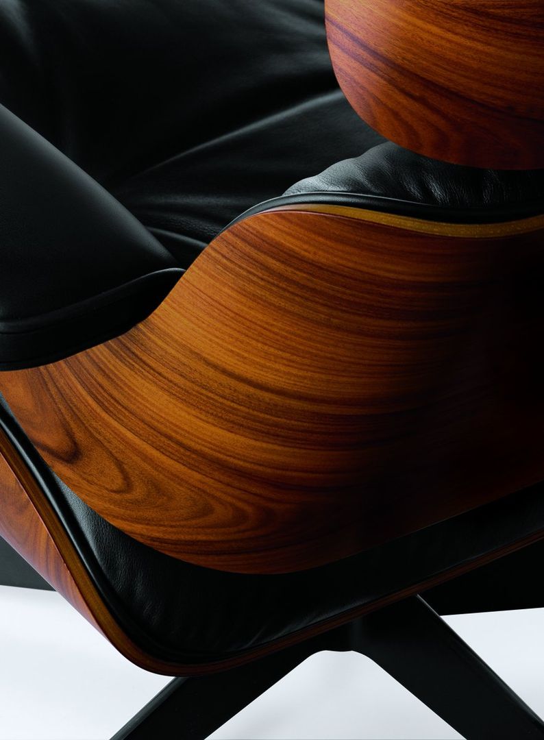 Vitra   Eames Lounge Chair & Hocker