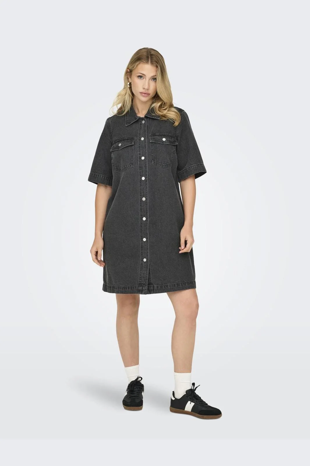 Only Onlbelle S/S Button Dress Gua