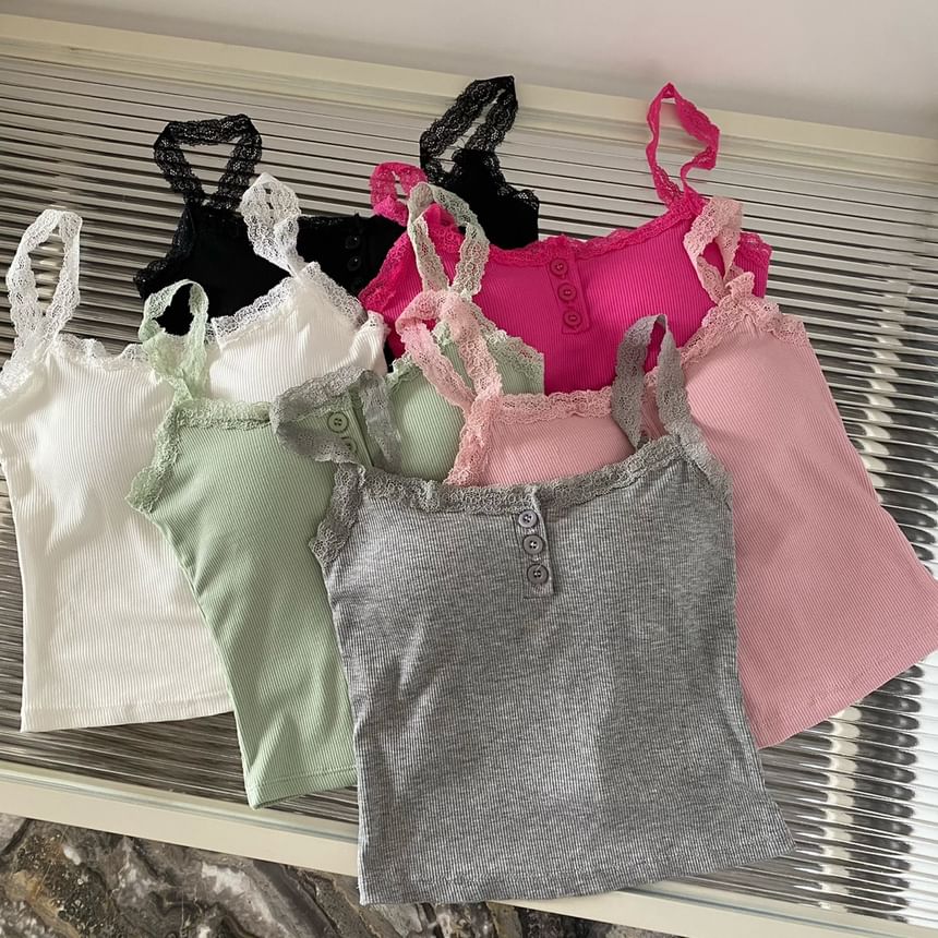 NENE - Henley gewatteerde camisole met effen kant