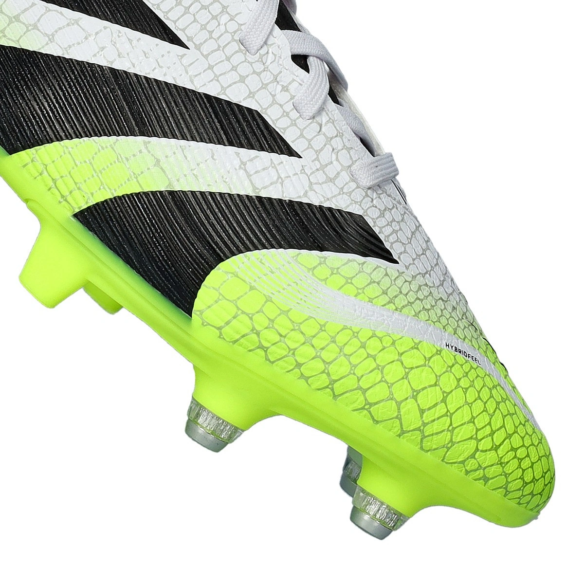 Chuteira adidas Predator League L SG