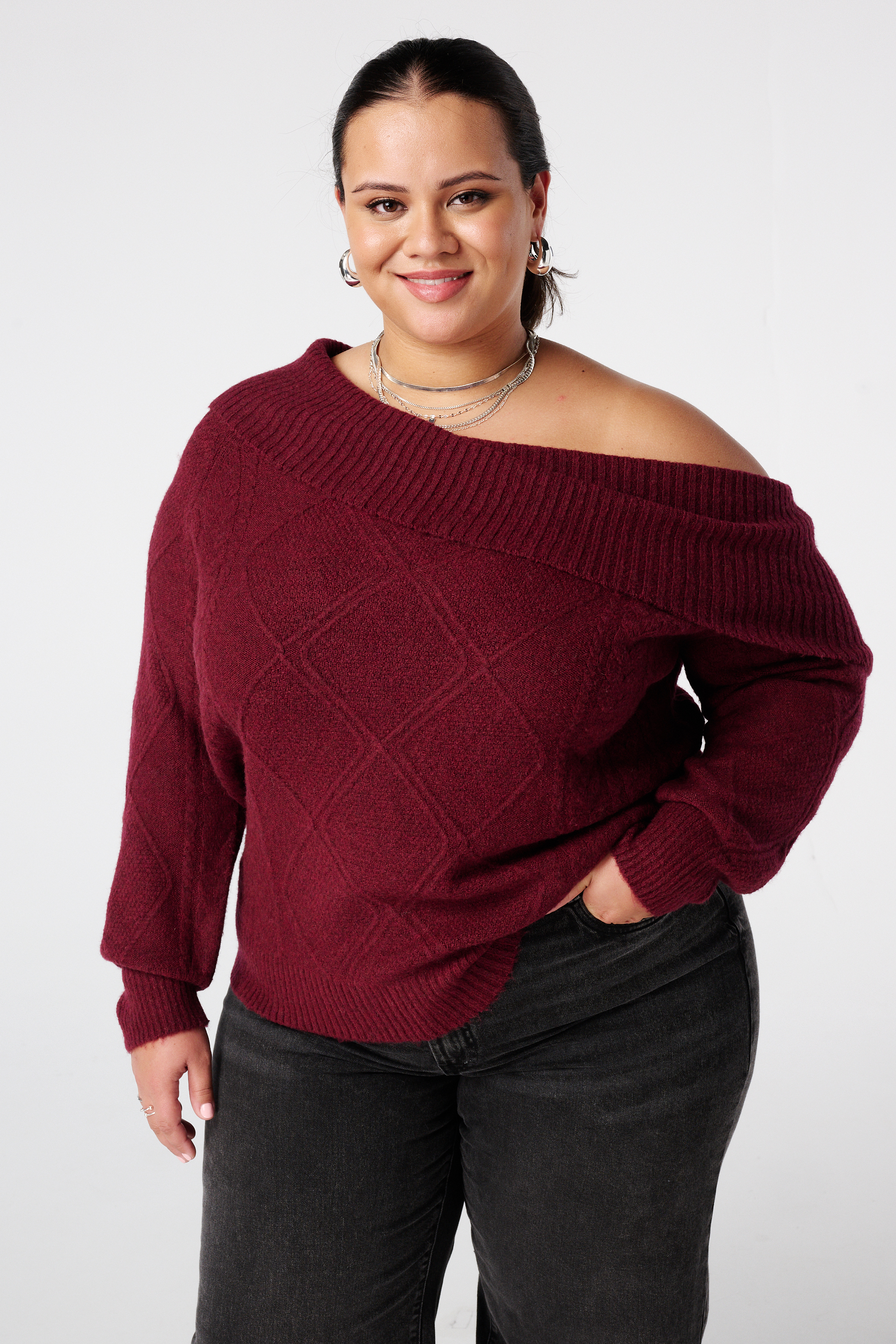 Off-shoulder trui met kabelpatroon Donker rood