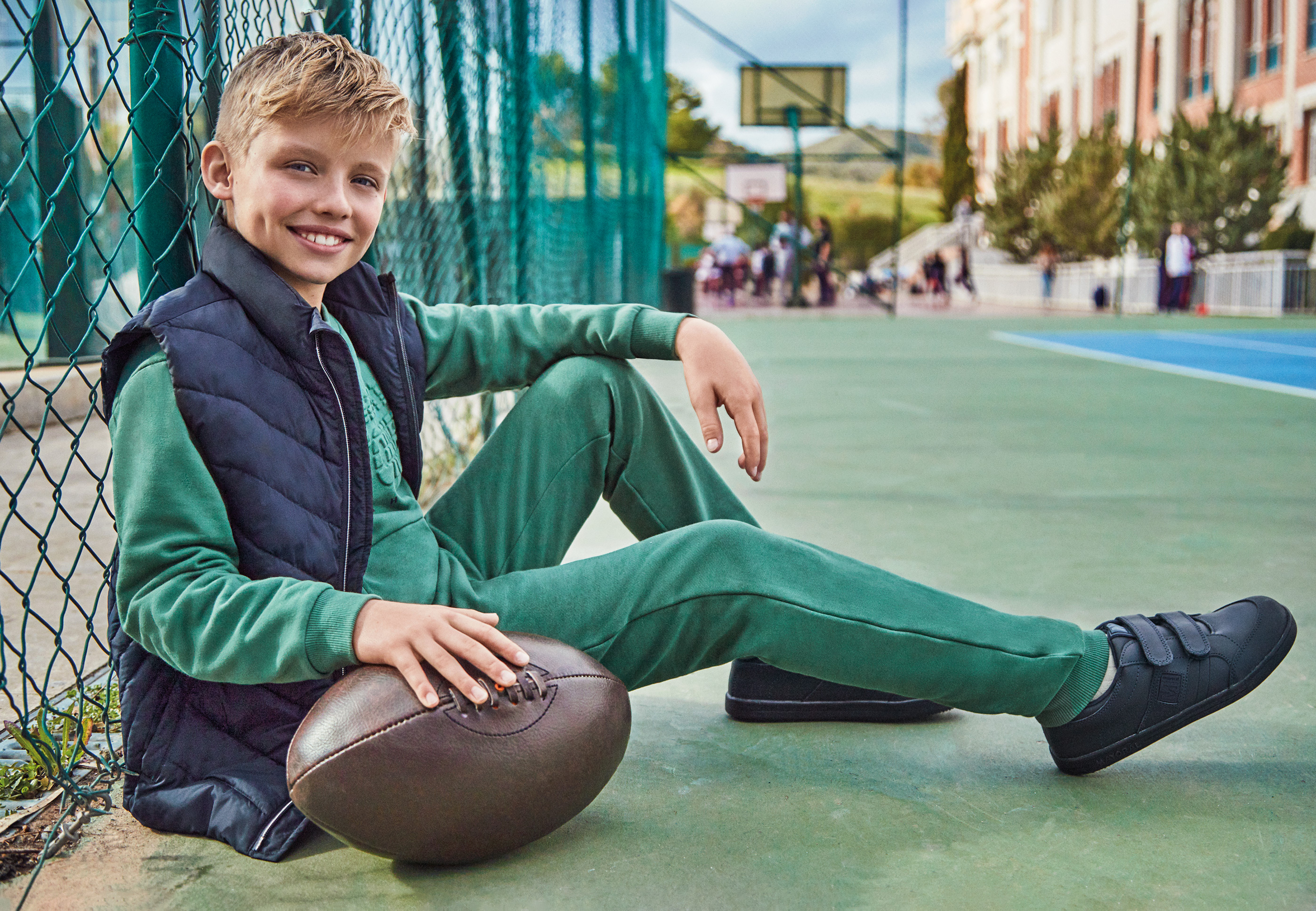 Calças de fato de treino básicas para meninos
