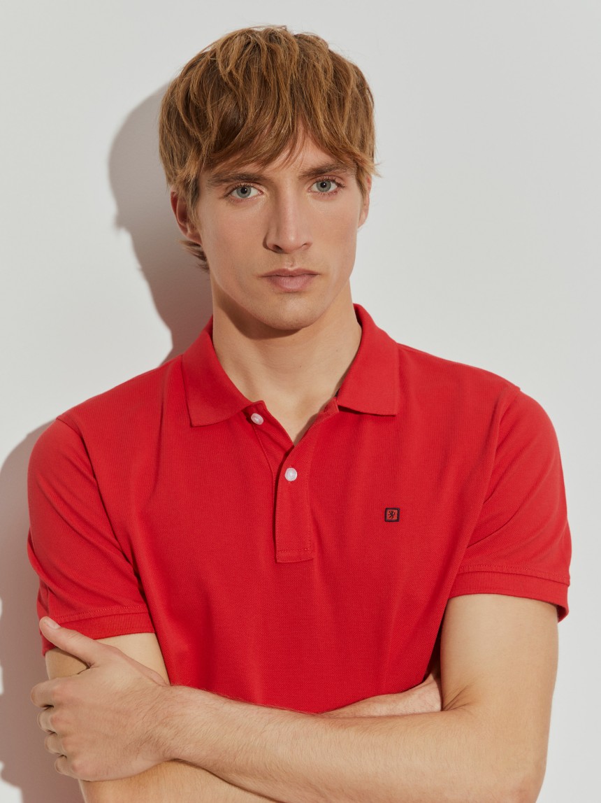 Polo piqué regular fit em algodão
