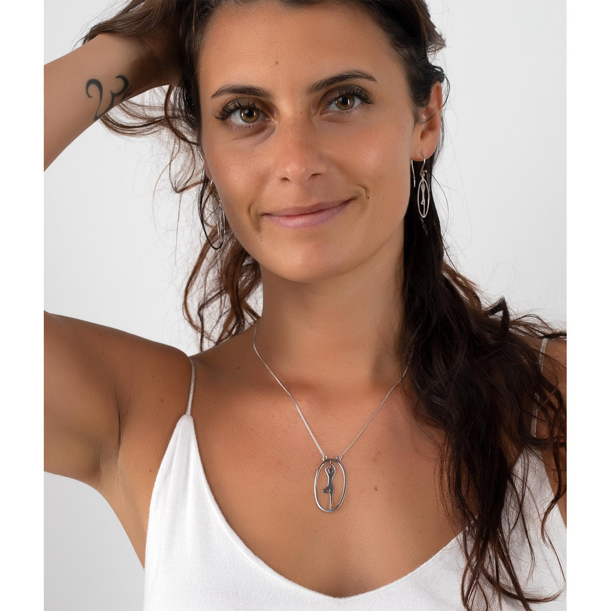 bijoux Collier posture yoga Argent massif ovale Femme