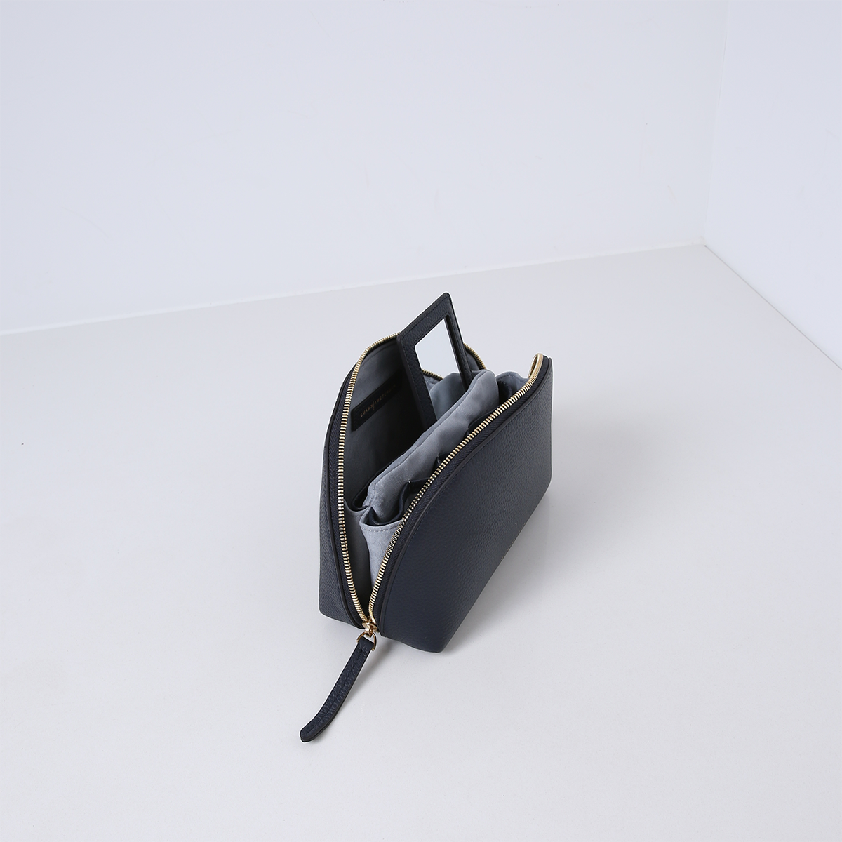 COSMETIC CASE | NAVY