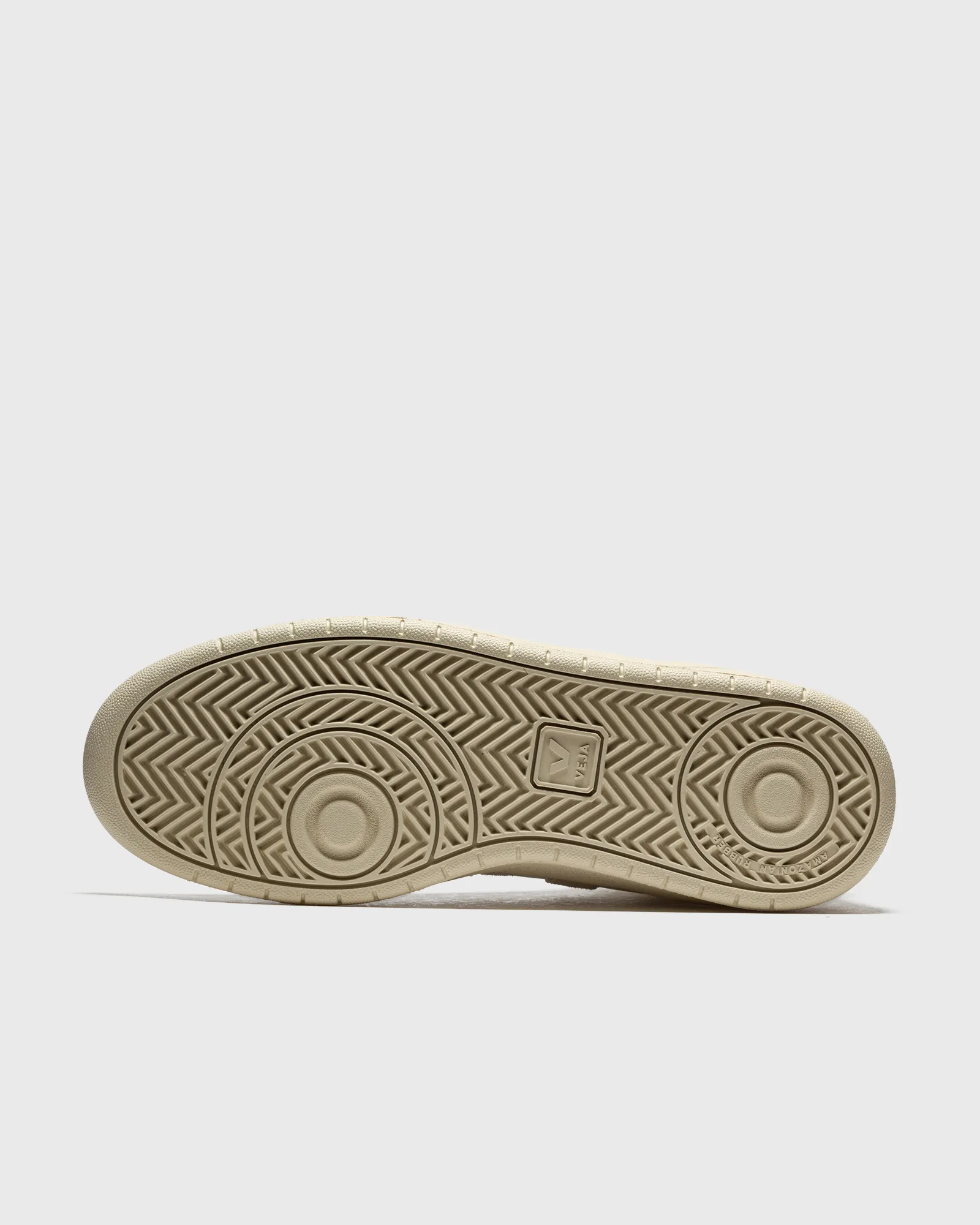 Veja V-15 LEATHER