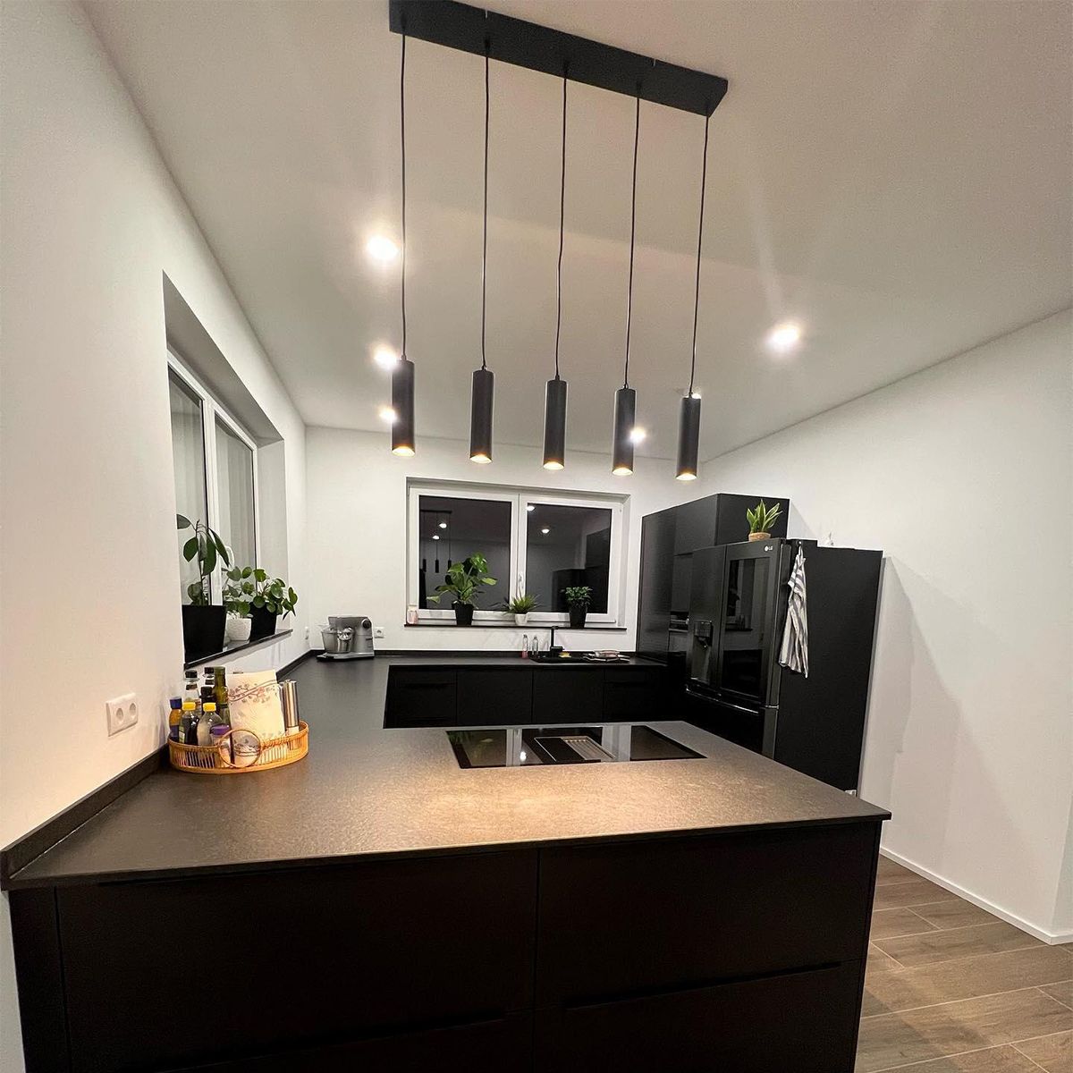 Moderne hanglamp zwart 5-lichts - Jeana