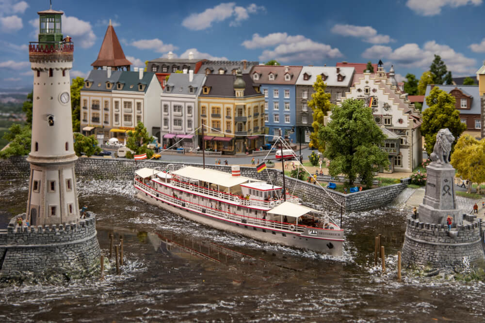 FALLER N Fahrgastschiff Oesterreich