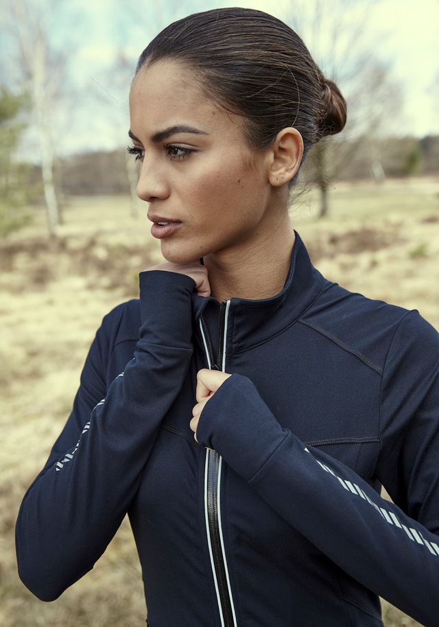 LASCANA ACTIVE Laufjacke Thermo mit reflektierenden Details