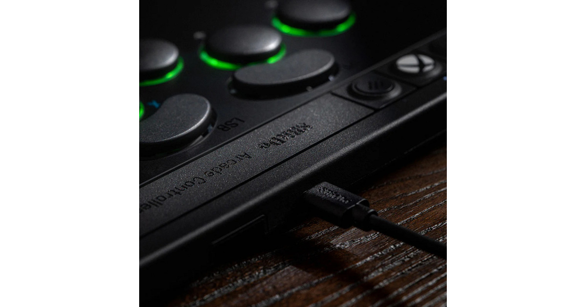 8BitDoArcade Controller for Xbox  (Zwart, 2.4 GHz / USB, Xbox Series X|S, Xbox One, Pc)