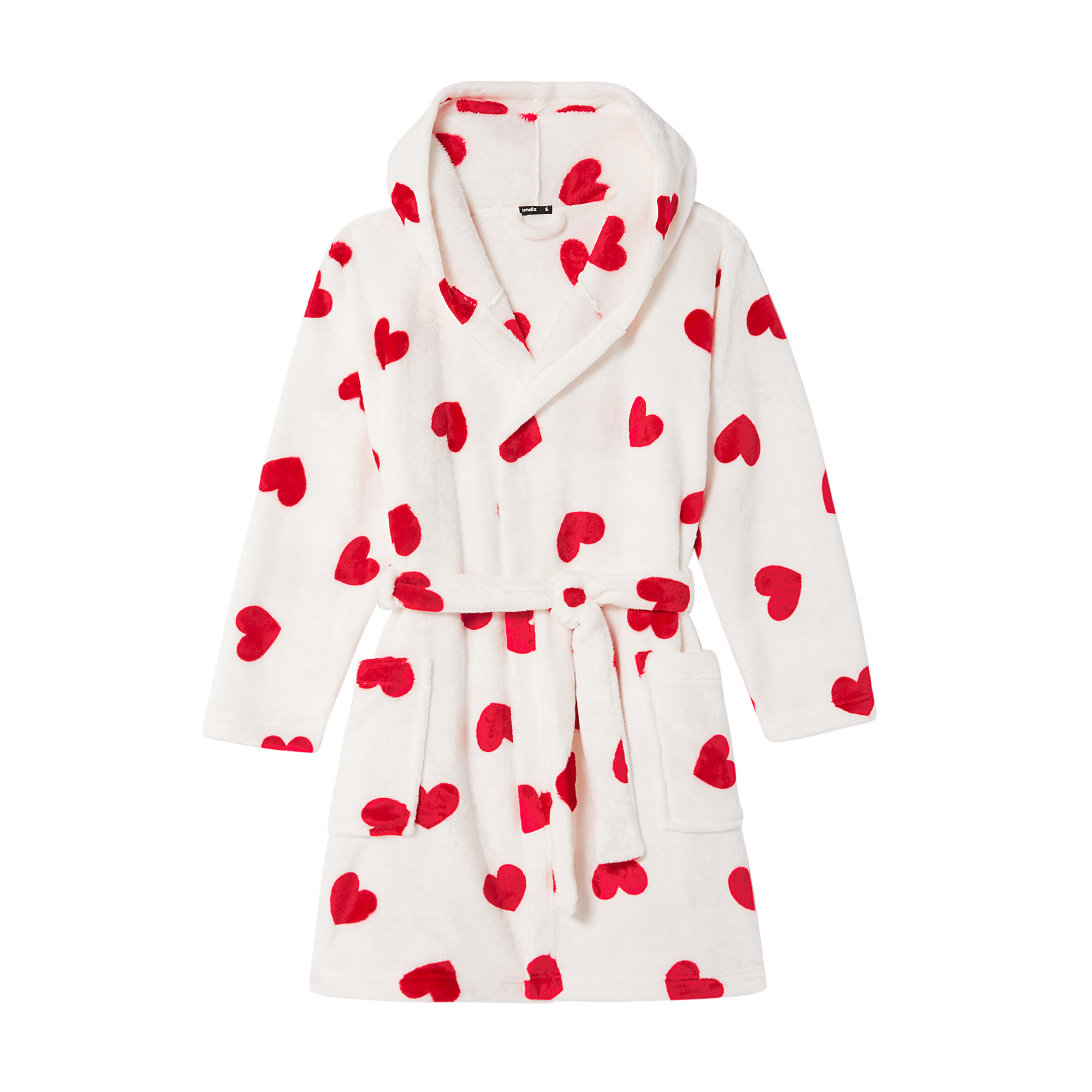 Peignoir polaire à motifs coeurs.