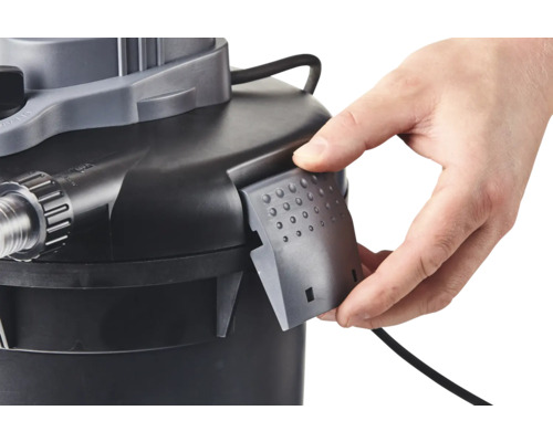 HEISSNER vijverdrukfilterset met 1500 l/u 25 W pomp, geïntegreerde 7 W UVC vijverzuiveraar, terugspoelsysteem, voor vijvers met visbestand tot 1500 l