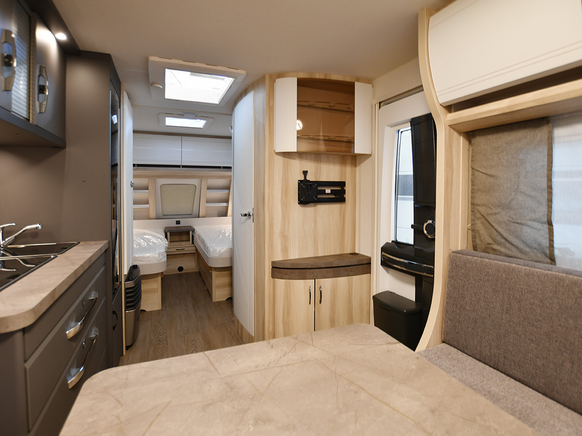 Hobby De Luxe 540 UL 2026 caravan