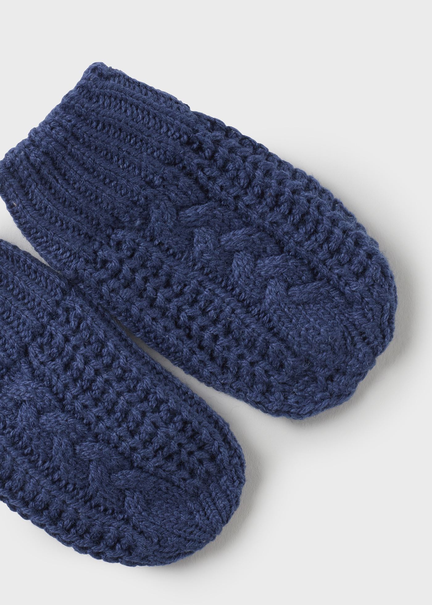 Conjunto de gorro e luvas para recém-nascido