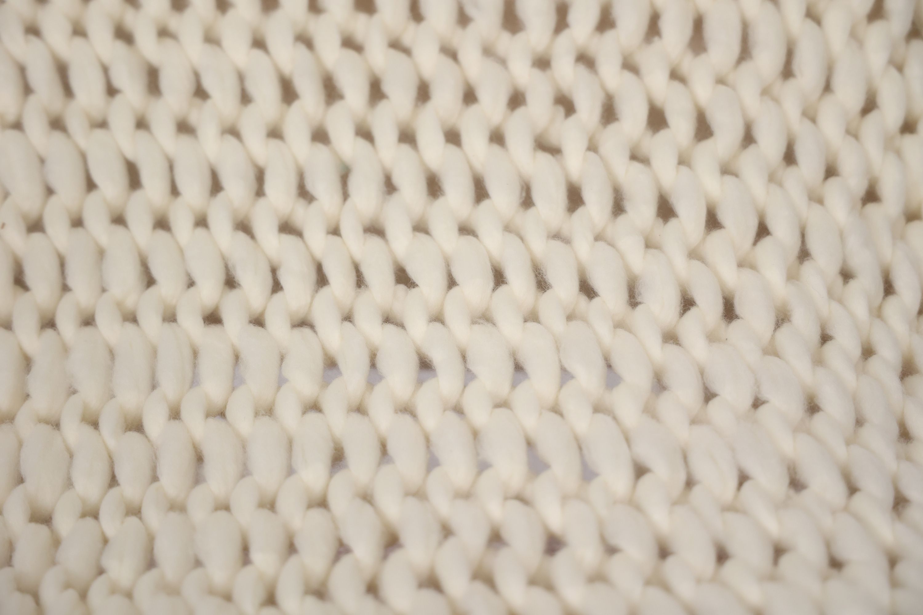 Kuscheldecke Strick 120 x 180 cm creme