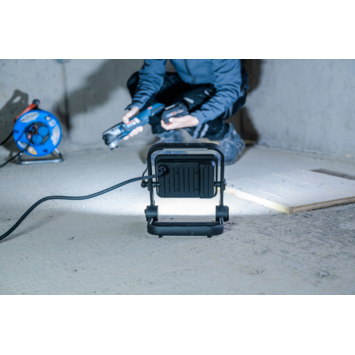 Brennenstuhl mobiele LED Straler Jaro 4060 3450Lm 30WIP65