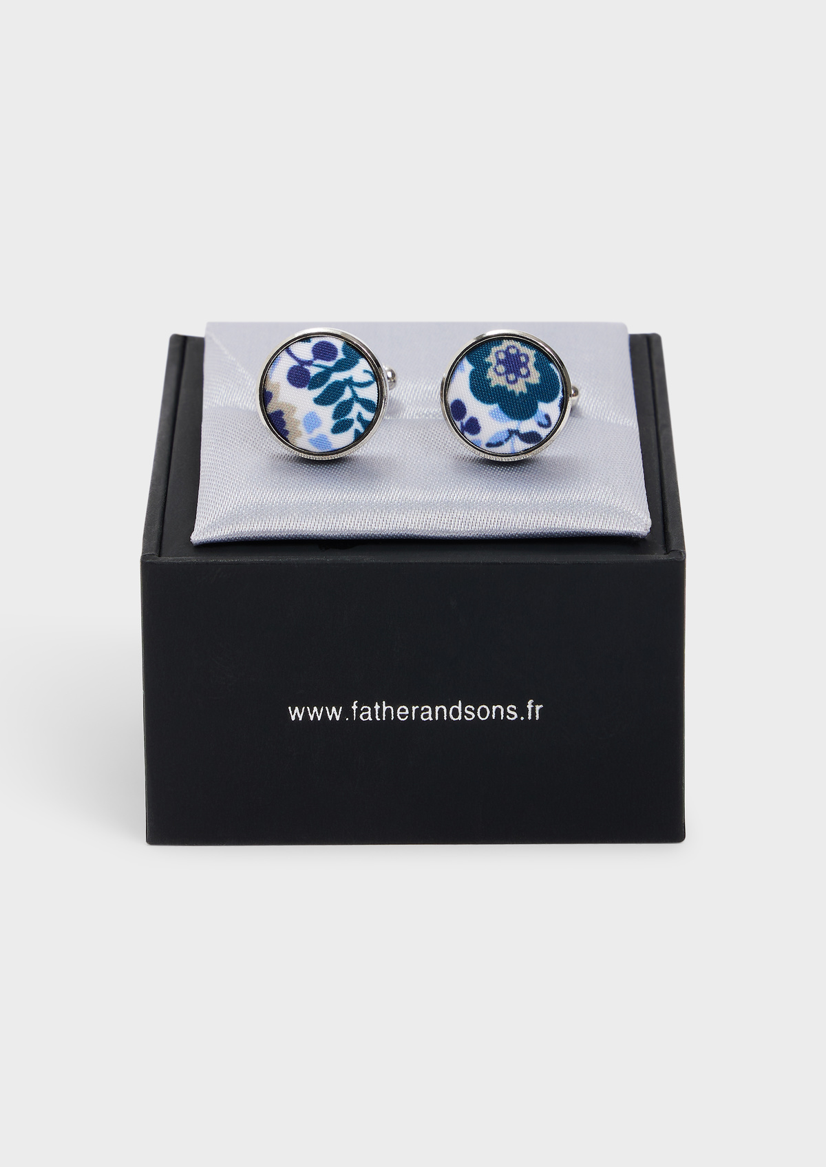 Boutons de manchettes ronds blancs à motif fleuri bleu prusse, bleu ciel et beige