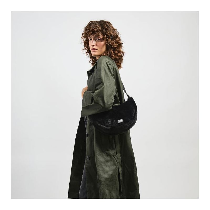 Sac bandoulière 30 cm en fausse fourrure Black Forest