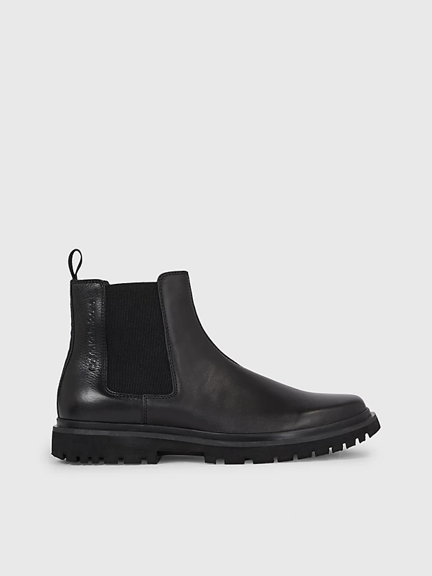 botas de couro até o tornozelo