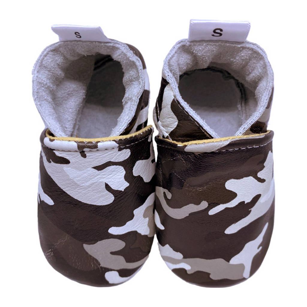 Babysteps leren babyslofjes met camouflageprint