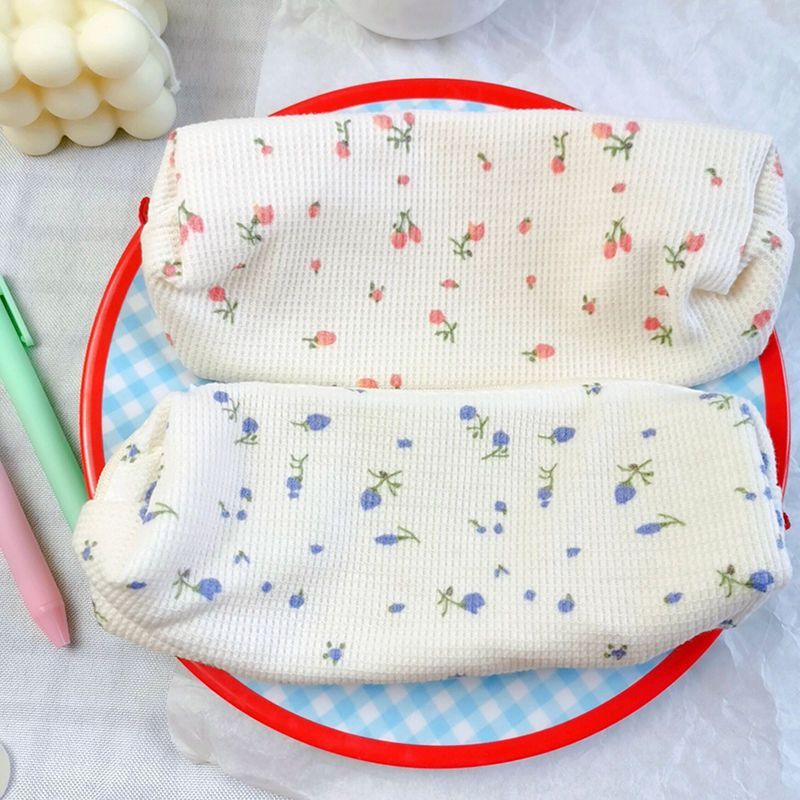 Ikiana - Stoffen etui met bloemenprint