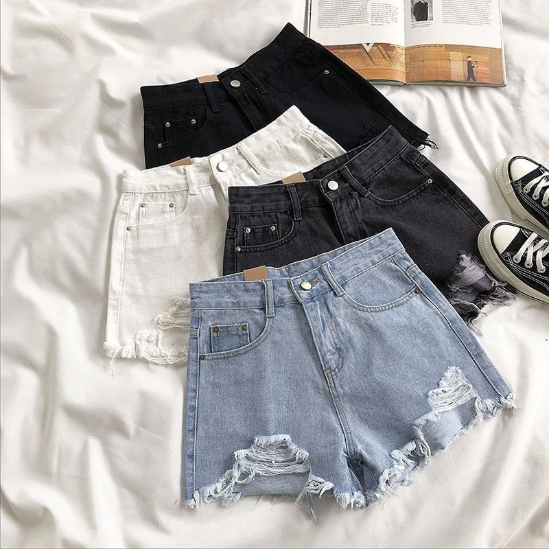 HYAKU - Hoge taille denim shorts met distressed effect