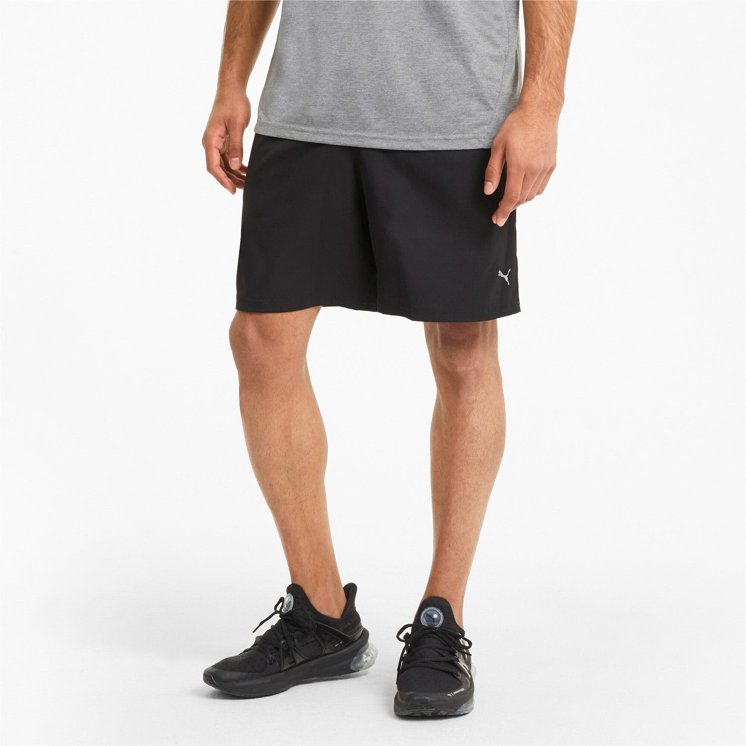 PUMA  Performance Woven 7