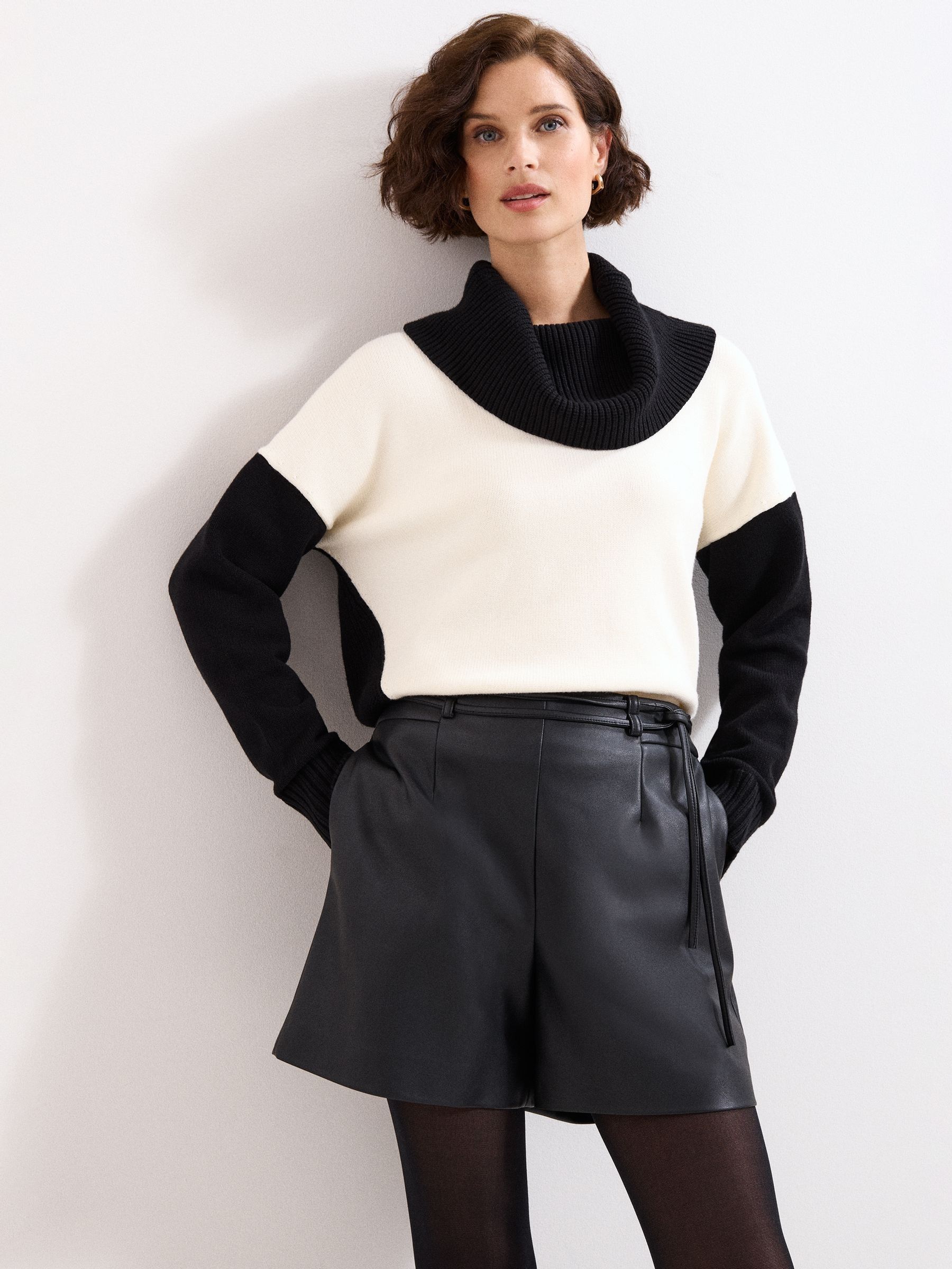 Phase Eight Finlay Shorts