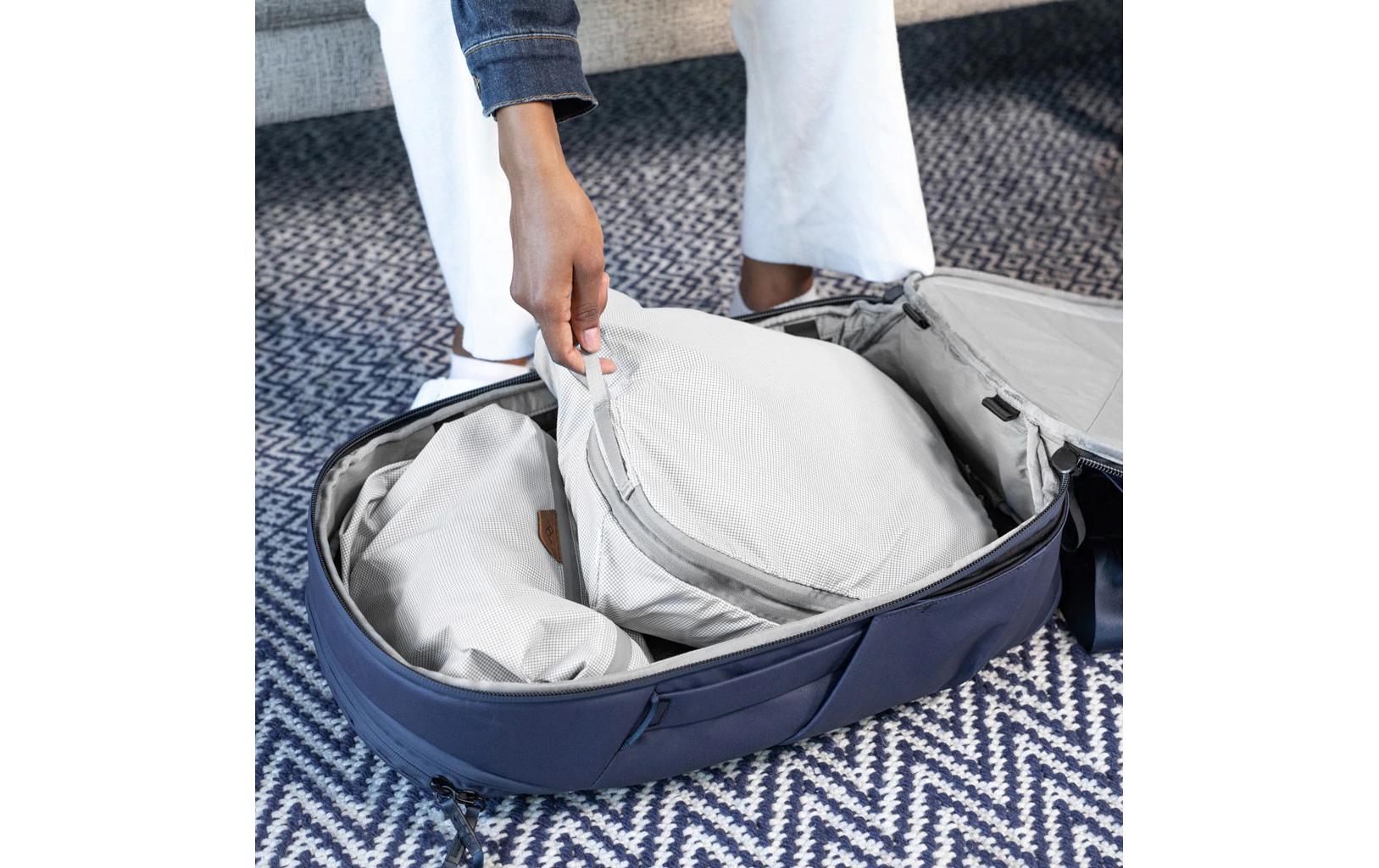 Fotorucksack Travel 30L Midnight<br>Robuster Tagesrucksack für kürzere Reisen und den Alltag