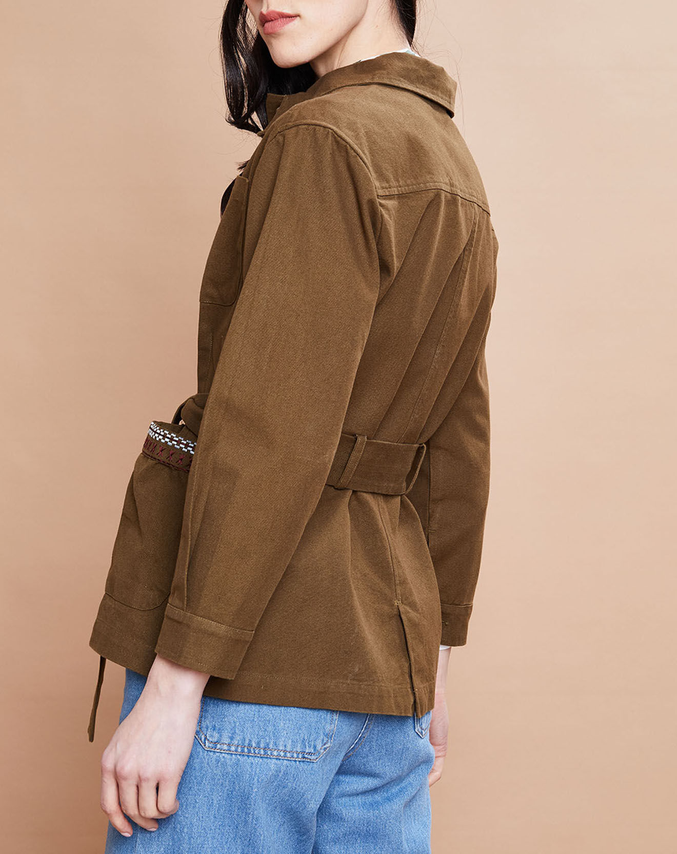 Inouitoosh Veste courte Paloma en Coton kaki