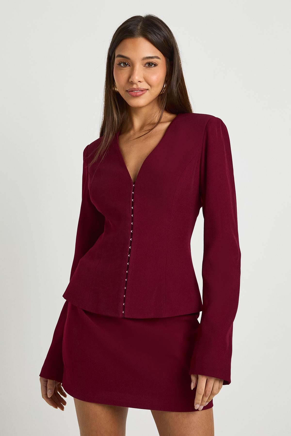 boohoo Blazer cintré à manches baril et taille ceinturée