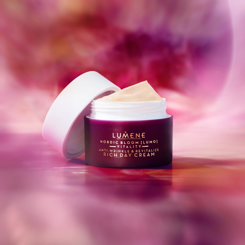 Lumene Nordic Bloom Vitality Anti-Wrinkle & Revitalize Rich Day Cream 50 ml