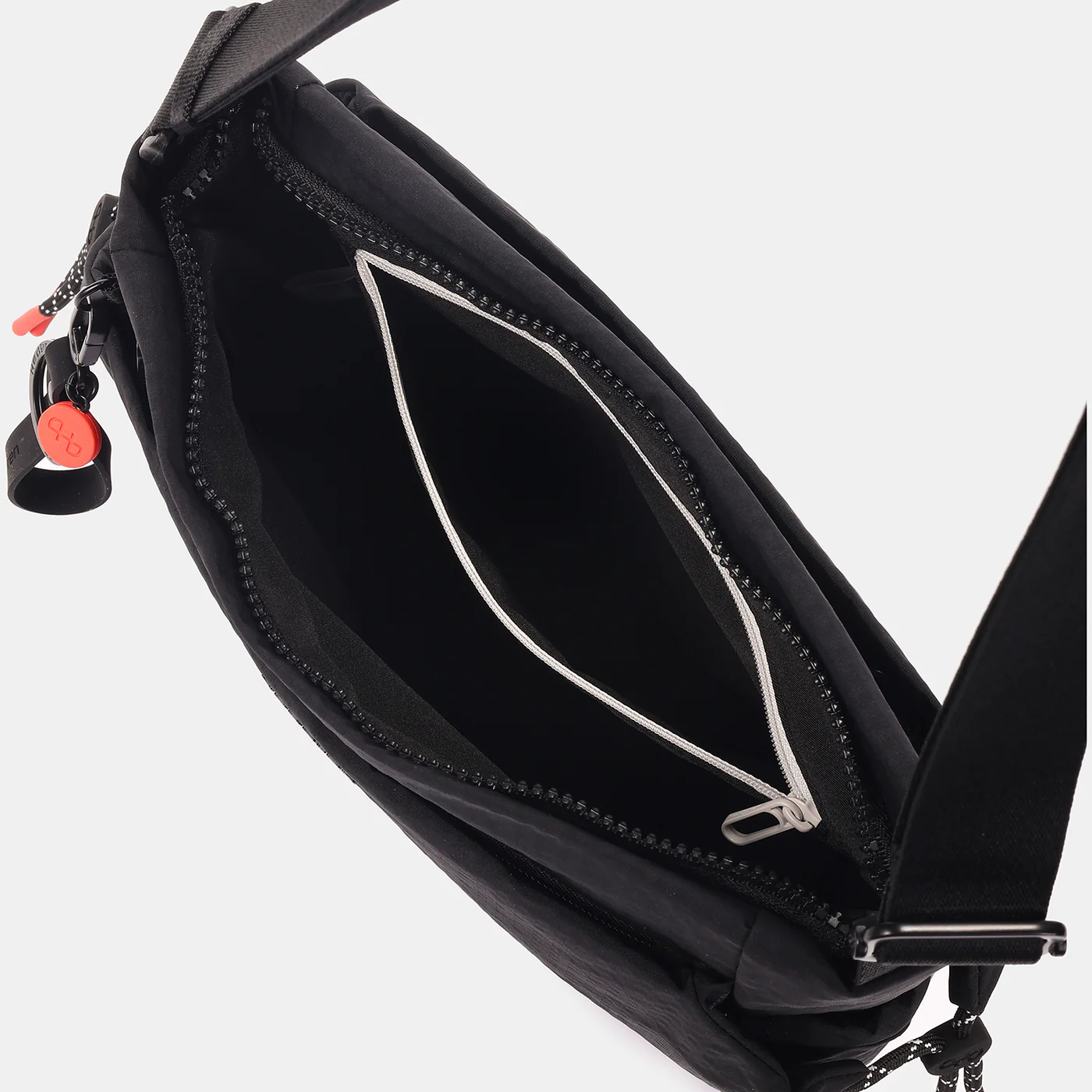 Hedgren String Makoto Crossover Square Black