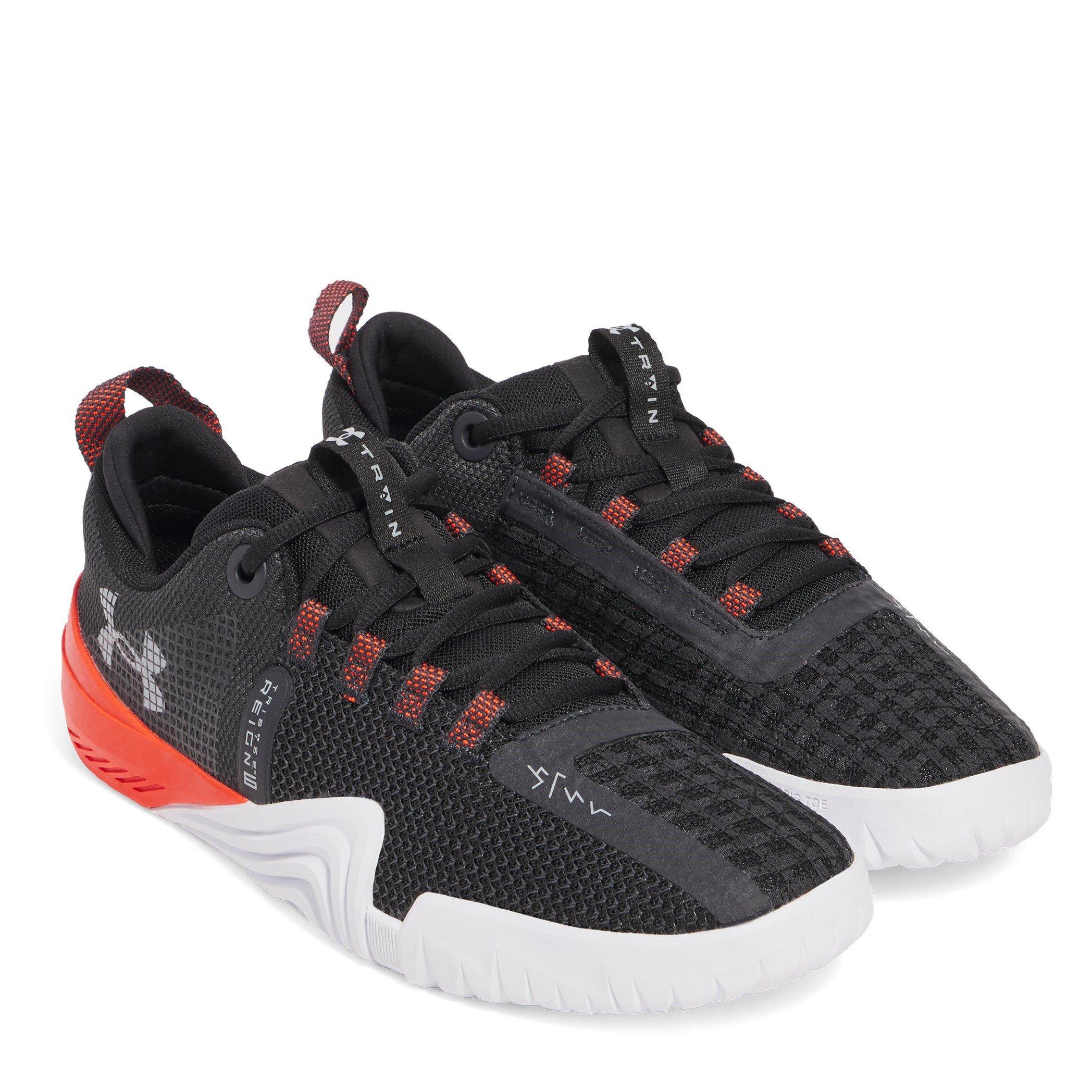 Under Armour UA TriBase Reign 6
